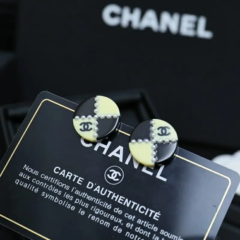 chanel boucles doreilles pour femme s_12517741